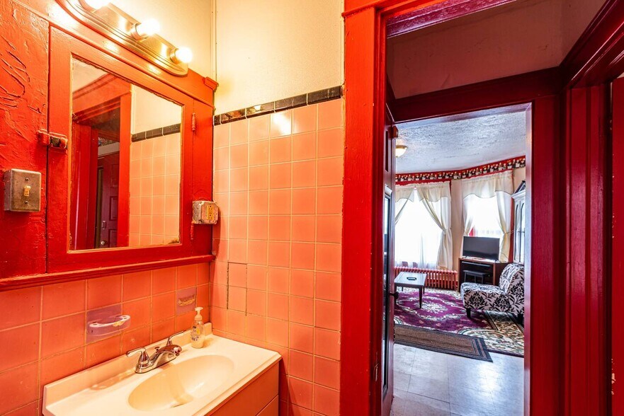1052-e-62nd-st-cleveland-oh-44103-apartments-for-sale-cityfeet