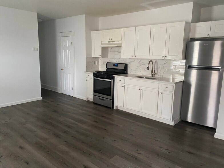 More Photos Of 164 Grove St, New Britain Apartments For Sale