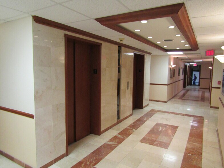 More Photos Of 120 S Olive Ave, West Palm Beach Office Residential For Lease