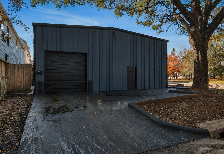 Primary Photo Of 5339 Kansas St, Houston Warehouse For Lease