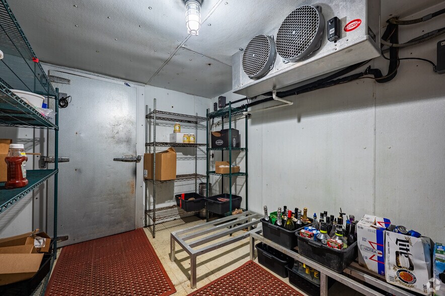 More Photos Of 30 12th St, Wellsburg Restaurant For Sale