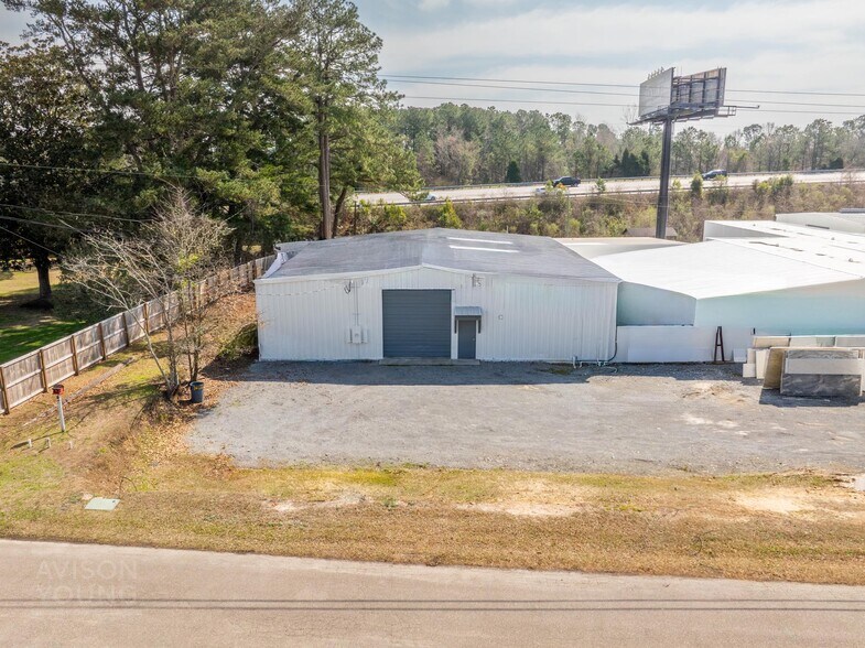 More Photos Of 401 E 1st North St, Summerville Manufacturing For Lease