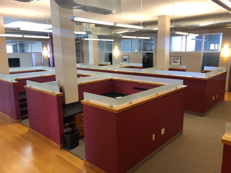 More Photos Of 200 S Elm St, Greensboro Loft Creative Space For Lease