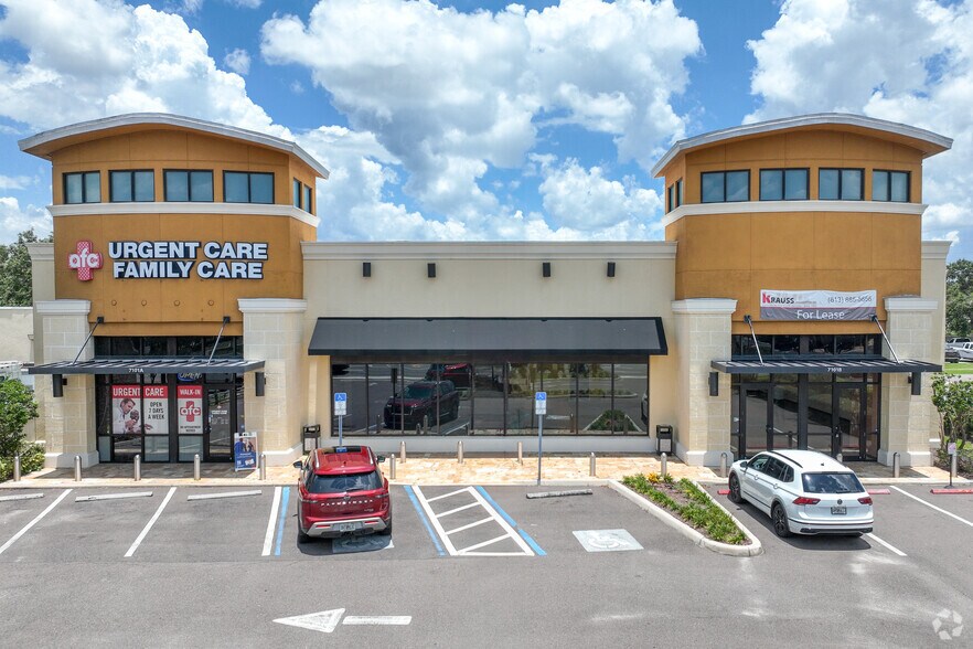 More Photos Of 7101 US Highway 19 N, Pinellas Park Storefront For Lease