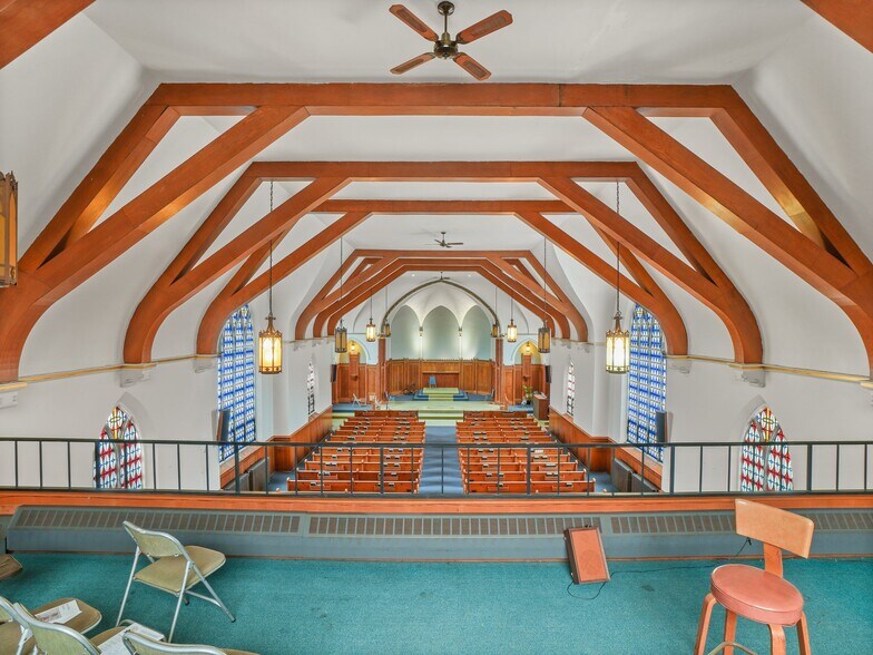 More Photos Of 480 State St, Conneaut Religious Facility For Sale