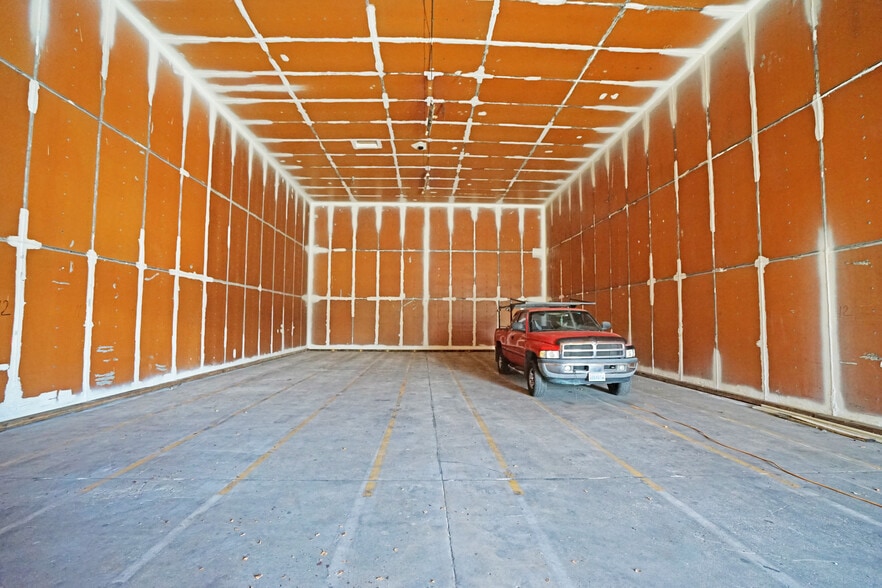 More Photos Of 8603 Ahtanum Rd, Yakima Warehouse For Lease