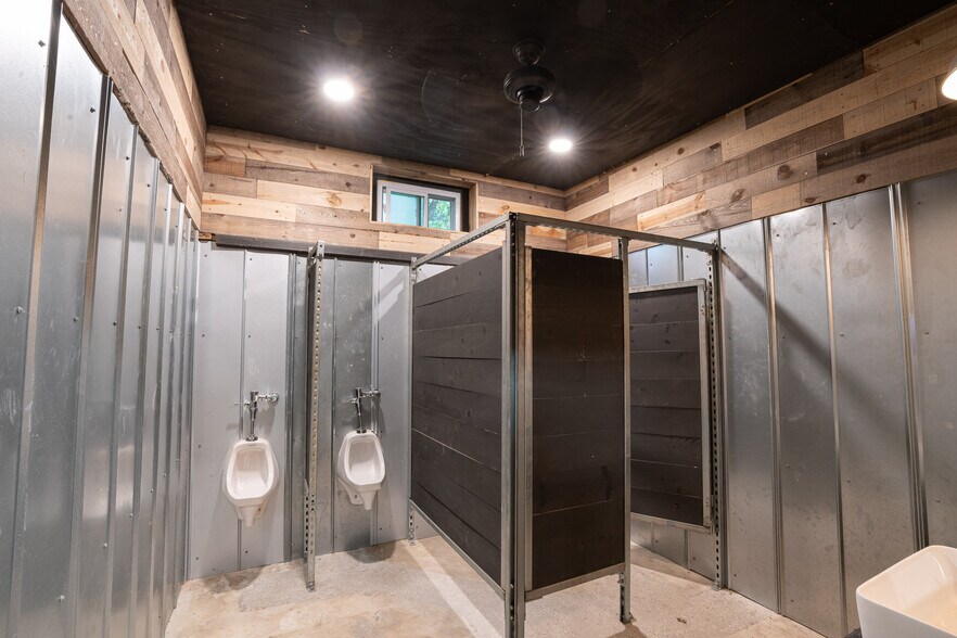 More Photos Of 80 County Ln, Lockhart Land For Sale