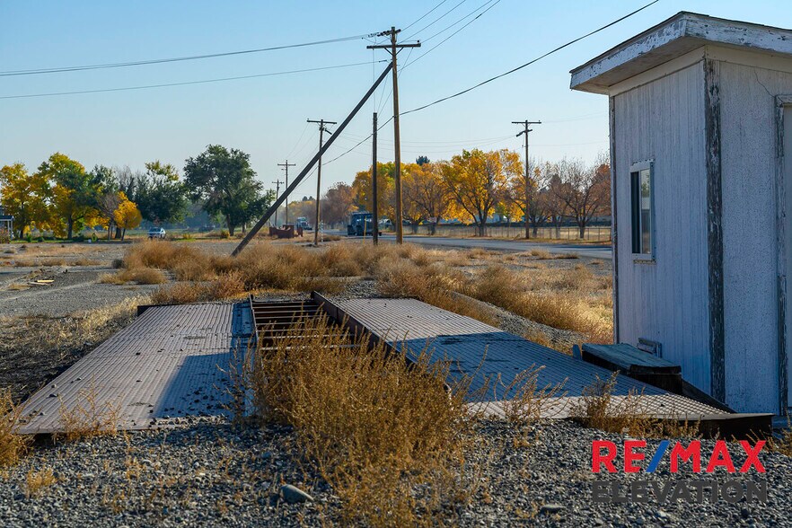More Photos Of 699 Lane 9, Powell Industrial For Sale