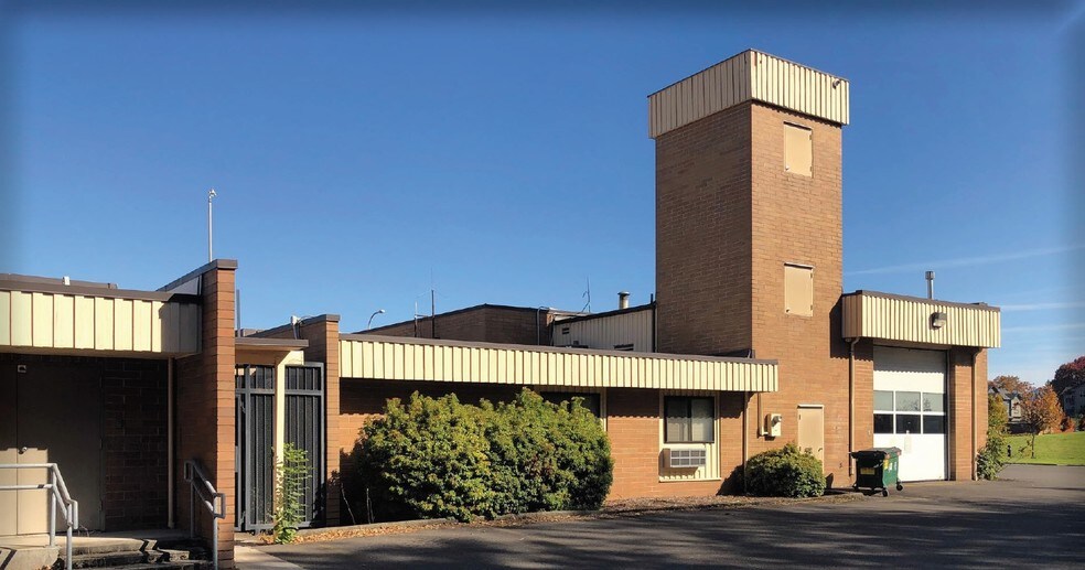 Primary Photo Of 14480 SW Jenkins Rd, Beaverton Flex For Sale