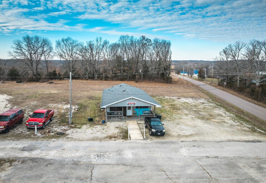 More Photos Of 363 Doolittle Outer Rd, Rolla General Retail For Sale