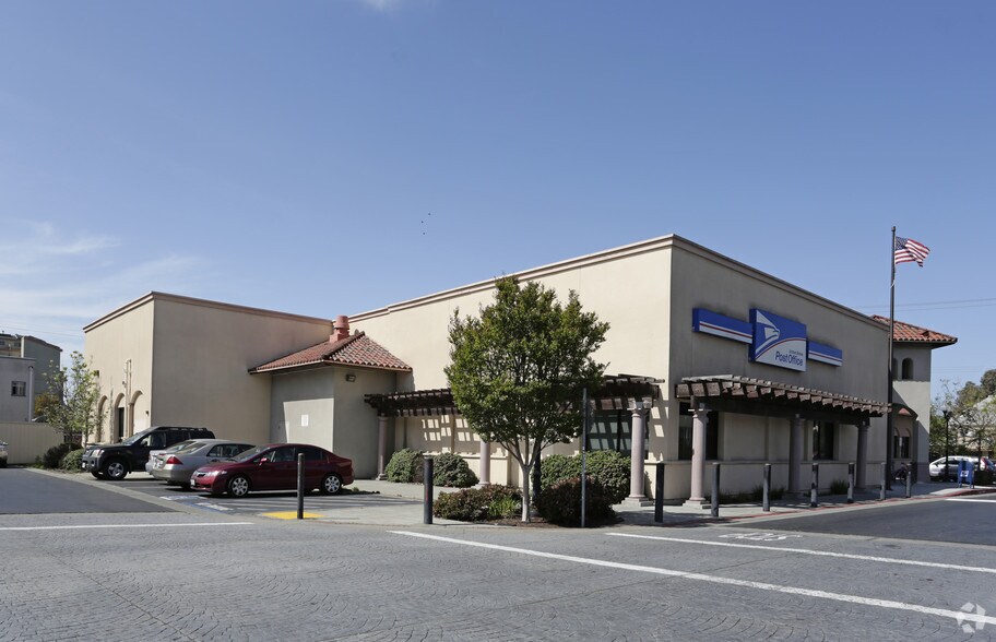 More Photos Of 5011-5055 Telegraph Ave, Oakland Unknown For Lease