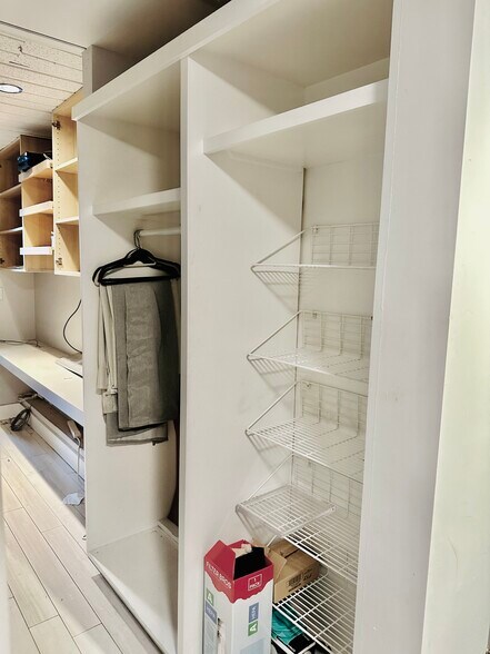More Photos Of 151 Greenwich Ave, Greenwich Office For Lease