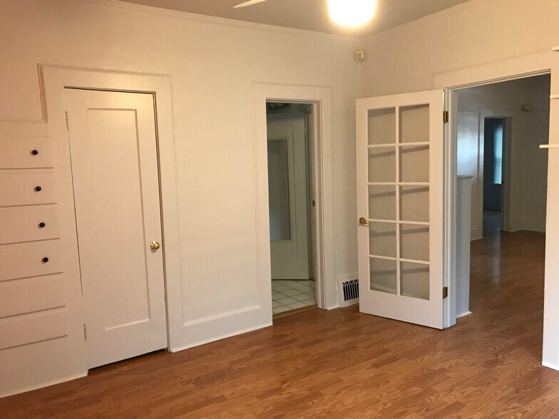 More Photos Of 119 Thoma St, Reno Office For Lease