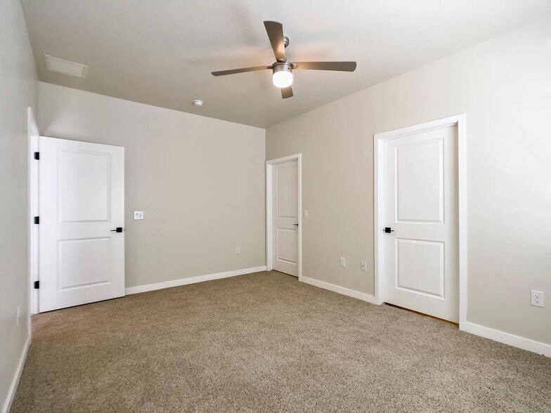 More Photos Of , Phoenix Multifamily For Sale