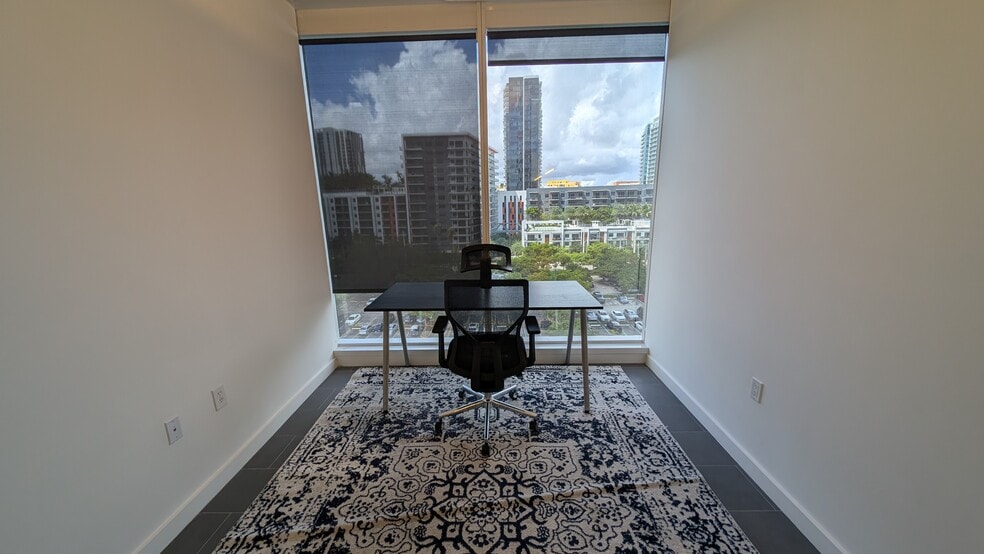 More Photos Of 3050 Biscayne Blvd, Miami Office For Lease