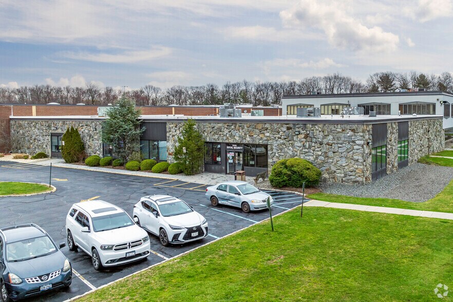Primary Photo Of 240-260 W Nyack Rd, West Nyack Warehouse For Lease