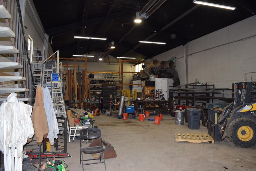 More Photos Of 1125 Depew Ct, Lakewood Unknown For Lease