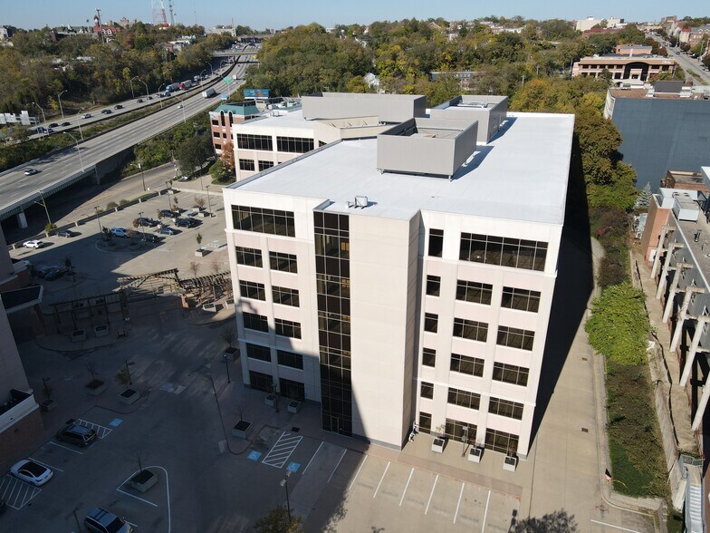 More Photos Of 640 Eden Park Dr, Cincinnati Medical For Lease