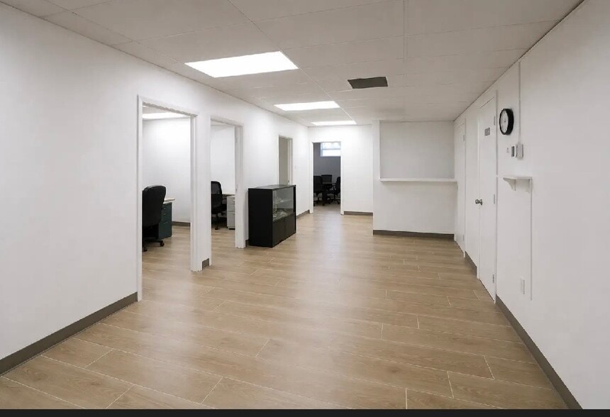 More Photos Of 17220 NW 2nd Ct, Miami Warehouse For Sale