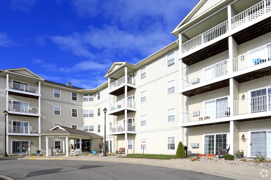 More Photos Of 3345 Military St, Port Huron Apartments For Sale