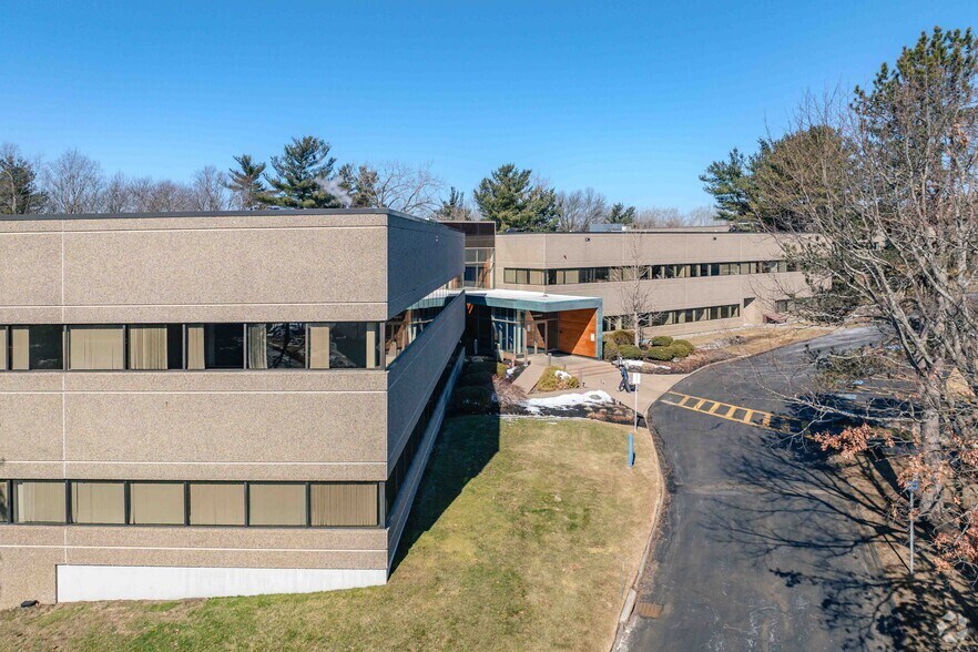 More Photos Of 303 Wyman St, Waltham Office For Lease