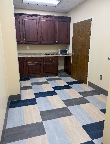 More Photos Of 277 Martin Luther King Jr Blvd, Macon-Bibb Office For Lease