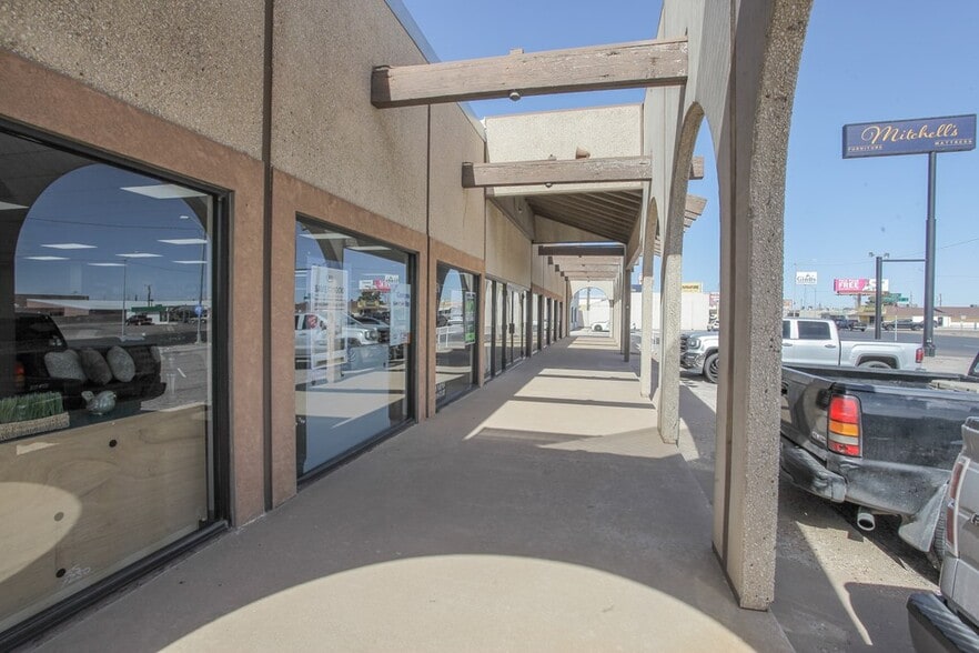 More Photos Of 2727 Andrews Hwy, Odessa General Retail For Sale