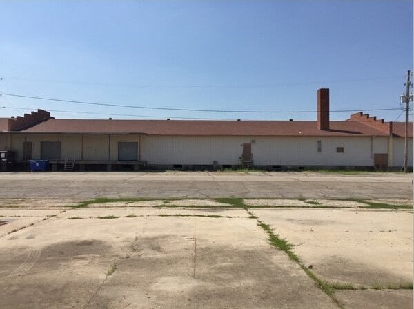Primary Photo Of 7600 Fort Chaffee Blvd, Fort Smith Warehouse For Lease