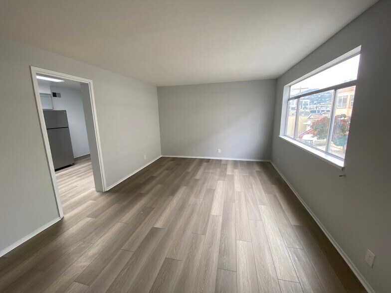 More Photos Of 5A Leo St, San Francisco Storefront Retail Residential For Lease