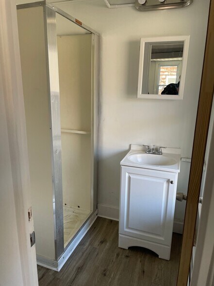 More Photos Of 27 Gallup St, North Adams Apartments For Sale