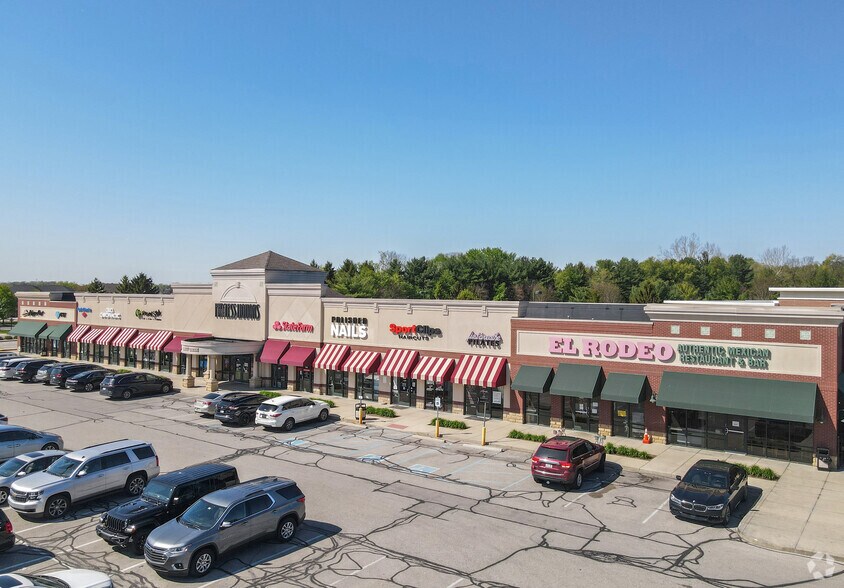 More Photos Of 11380-11452 Olio Rd, Fishers Unknown For Lease