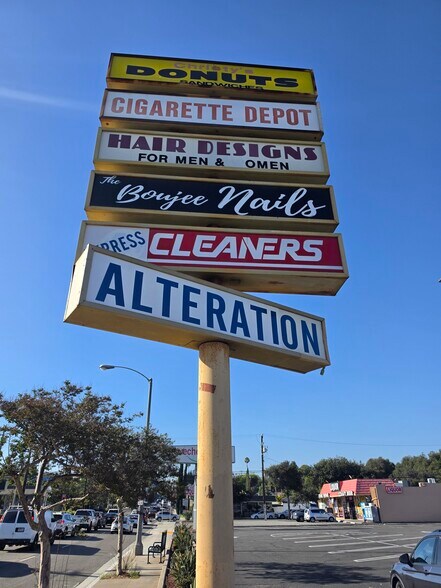 More Photos Of 322 N Euclid St, Fullerton Unknown For Lease