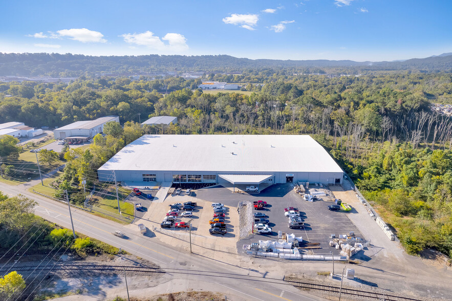 Primary Photo Of 1394 Workman Rd, Chattanooga Showroom For Lease