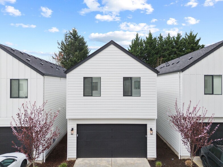 More Photos Of 16306 NE 20th St, Vancouver Multifamily For Sale