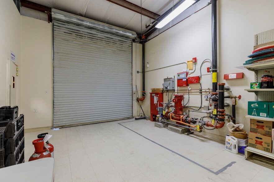 More Photos Of 600 E Quartz Ave, Sandy Valley Convenience Store For Sale