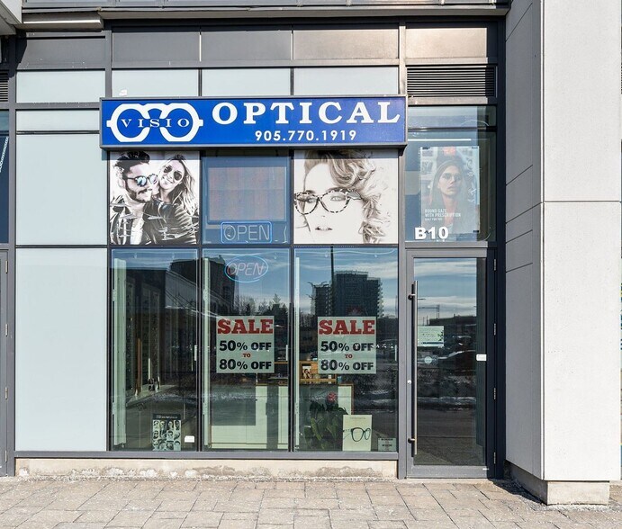 More Photos Of 9610 Yonge st, Richmond Hill Multifamily For Sale