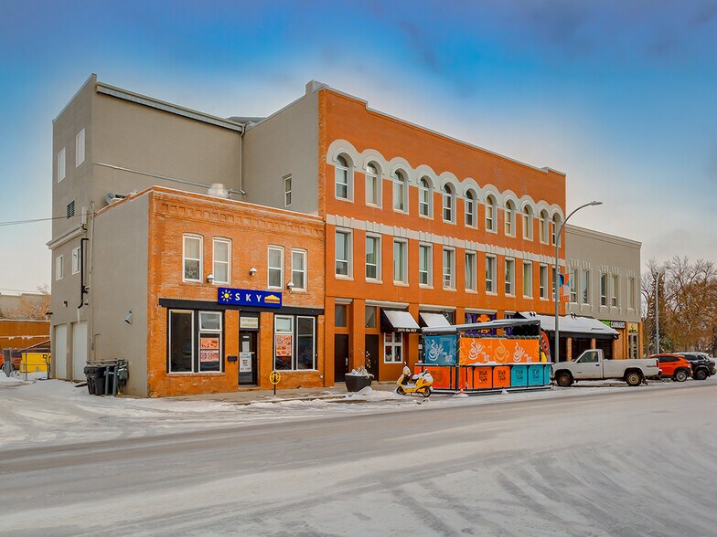 More Photos Of 122 5 St S, Lethbridge Apartments For Sale