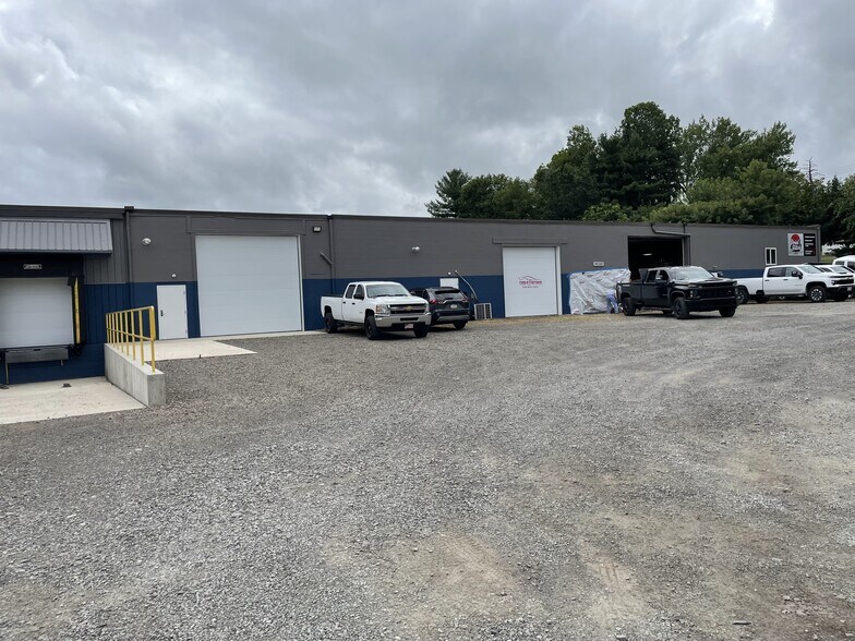 More Photos Of 2351 Mount Pleasant Rd, Mount Pleasant Warehouse For Lease