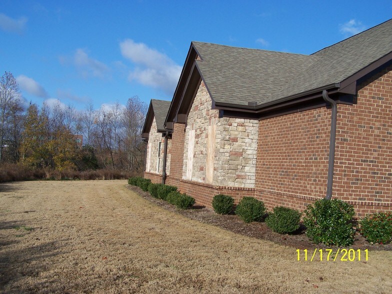 More Photos Of 401 Permian Way, Villa Rica Office For Lease