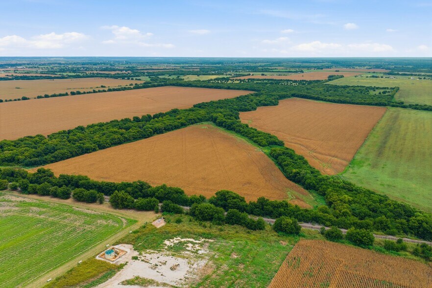 More Photos Of 10935 County Road 109, Alvarado Land For Sale
