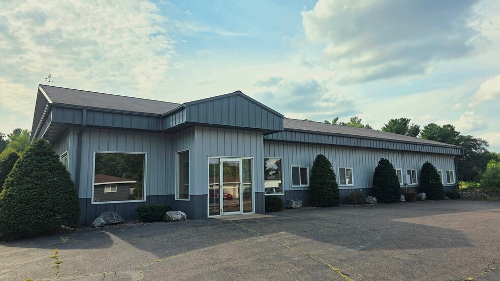 Primary Photo Of 1210 Mansfield St, Chippewa Falls Industrial For Sale
