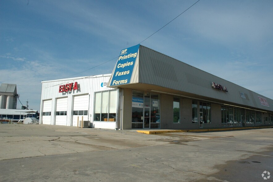 More Photos Of 5 Fair Ave, Winnsboro Storefront For Lease