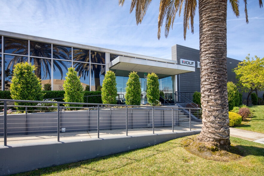 Primary Photo Of 1755 Rollins Rd, Burlingame Warehouse For Lease