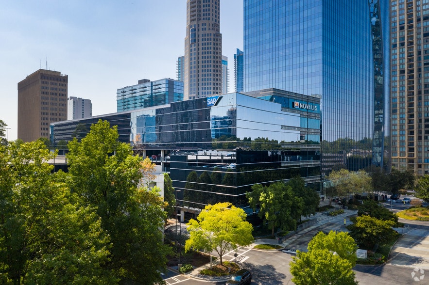 More Photos Of 3580 Lenox Rd NE, Atlanta Office For Lease