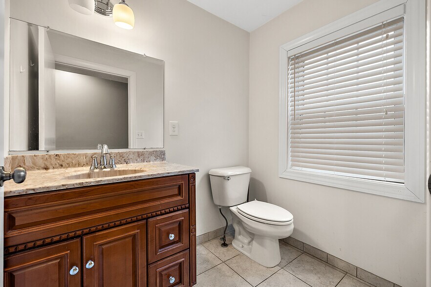 More Photos Of 18200 E 13 Mile Rd, Roseville Office For Sale