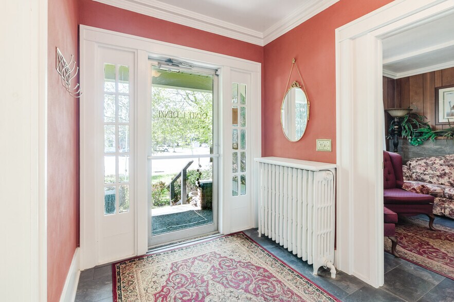 More Photos Of 1201 Washington St, Watertown Office Residential For Sale