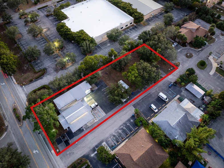 More Photos Of 3616 Broadway Ave, Fort Myers Medical For Sale