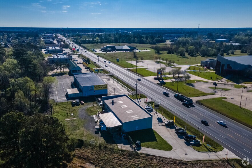 More Photos Of 3050 Farm To Market 2920 Rd, Spring Auto Repair For Sale