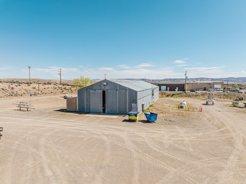 More Photos Of 824 Poplar St, Carlin Industrial For Sale