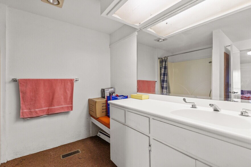 More Photos Of 51 County Road 436, Thrall Land For Sale